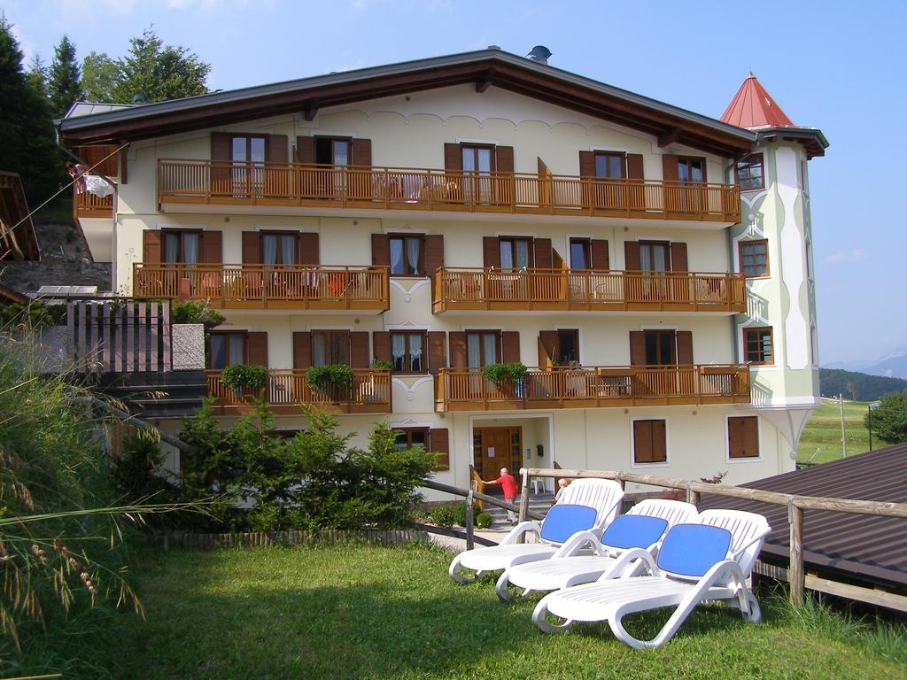 Appartamenti La Val Andalo Buitenkant foto